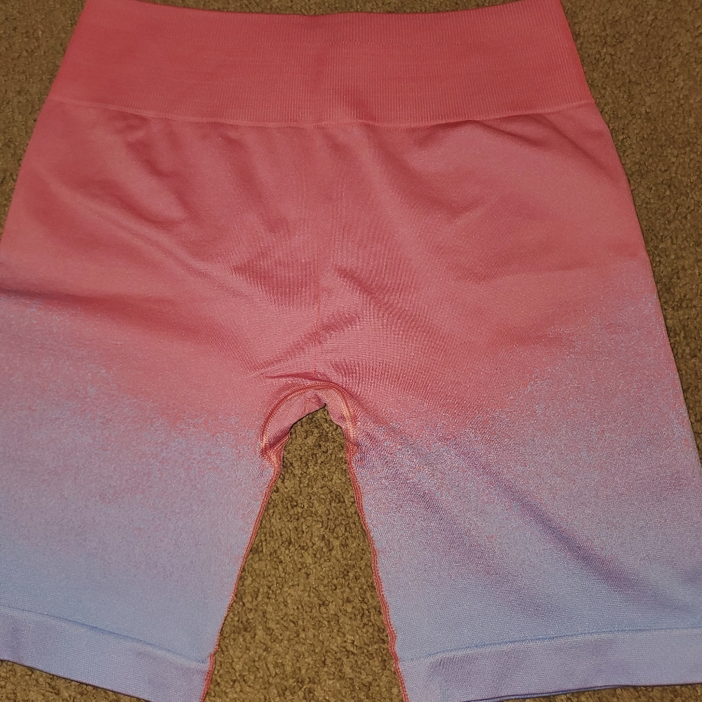 Gymshark ombre shorts - Picture 2 of 7